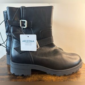 Arizona Womens Terra Block Heel Motorcycle Boots NWT Size 9